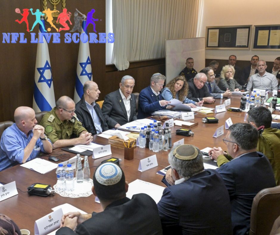 Israeli ex-officials appeal